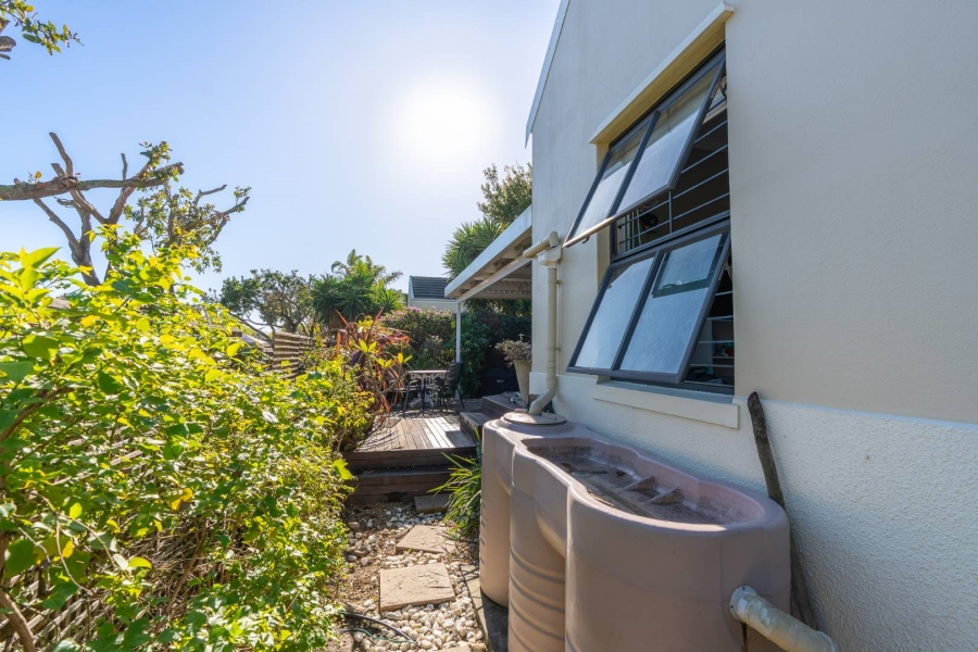 To Let 3 Bedroom Property for Rent in Royal Ascot Western Cape